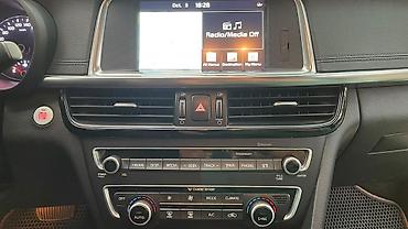 byd e9 1: Kia K5: 2018 г., 2 л, Автомат, Бензин, Седан — 6