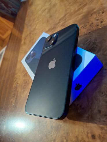 Apple iPhone: IPhone 13, 128 GB, Midnight, Barmaq izi, Simsiz şarj, Face ID — 4