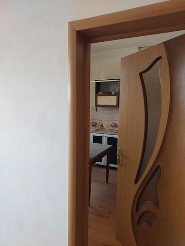 Həyət evləri və villaların satışı: Pirşağı qəs. 4 otaqlı, 140 kv. m, Kredit yoxdur, Orta təmir -da lalafo.az — 14 Həyət evləri və villaların satışı: Pirşağı qəs. 4 otaqlı, 140 kv. m, Kredit yoxdur, Orta təmir — 14