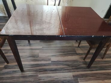 Masalar: Jurnal masası, İşlənmiş, Açılmayan, Taxta, Kvadrat masa — 8