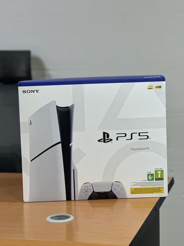 плейстейшн 5: Playstation 5 slim 
Yeni ağzı bağlı qutuda
Açılmayıb