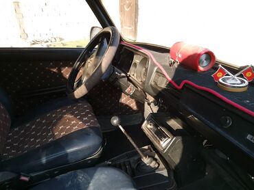 ВАЗ (ЛАДА): ВАЗ (ЛАДА) 2104: 2001 г., 1.4 л, Механика, Бензин, Универсал — 7