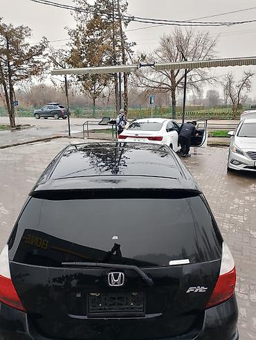 Honda: Honda Fit: 2004 г., 1.3 л, Вариатор, Бензин, Хэтчбэк — 4