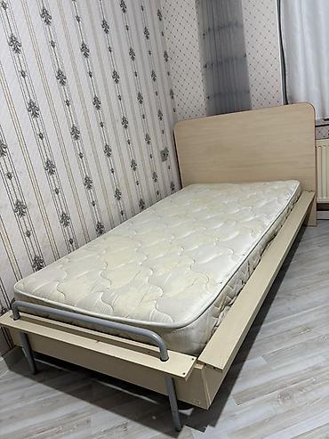İşlənmiş, Təknəfərlik çarpayı, Bazasız, Matras ilə, Siyirməsiz