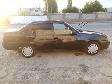 Daewoo: Daewoo Nexia: 2011 г., 1.6 л, Механика, Бензин, Седан