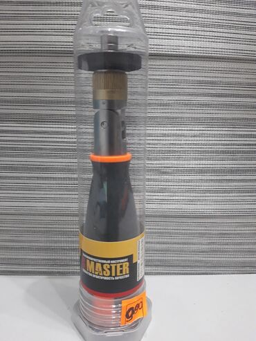 шестигранник: Отвёртка трещоточная MASTER в пластиковом тубусе. Особенности: -