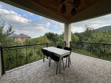 Günlük kirayə evlər: 250 kv. m, 5 otaqlı, Qaz, İşıq, Su — 18