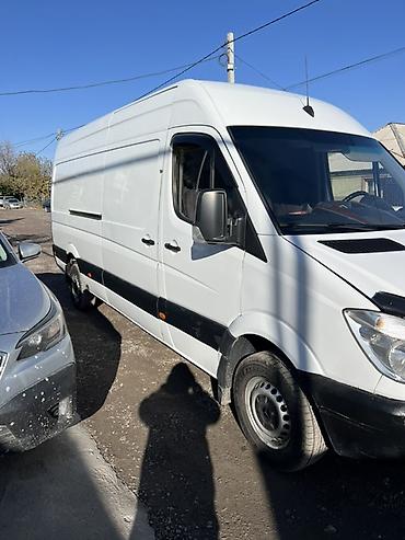 Легкий грузовой транспорт: Легкий грузовик, Mercedes-Benz — 5
