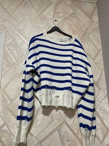 Dəstlər, kostyumlar: Qadın geyimləri seti – 4 ədəd 1) Zərli dekorlu don - Üst hissə: qara — 7