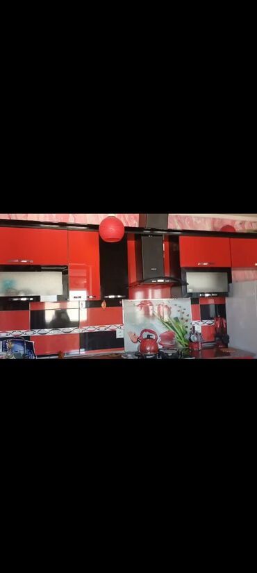 Uzunmüddətli kirayə mənzillər: Xaçmazın Mərkəzində Şəfa klinikasının yanında 2 mərtəbəli binanın 2ci — 10