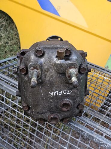 Редукторы, дифференциалы: Задний редуктор Subaru 1998 г., Б/у, Оригинал, Германия — 5