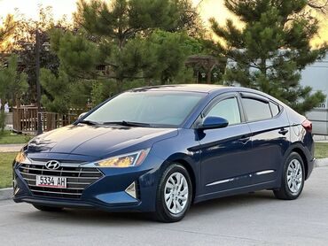 hyndai elantra: Hyundai Elantra: 2019 г., 2 л, Типтроник, Бензин, Седан