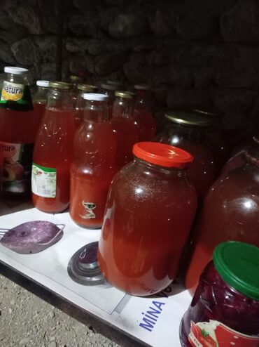 Другие продукты питания: Məişət üçün evdə hazırlanmış meyvə şirələri və kompotlar - Şüşə