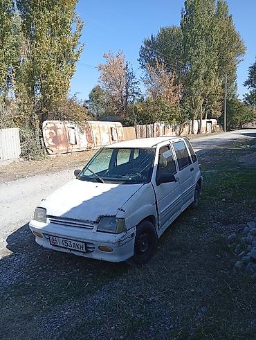 авто сиденья бу бишкек: Компактный городской хэтчбек 5‑дверный, белый цвет. Практичный салон — 2