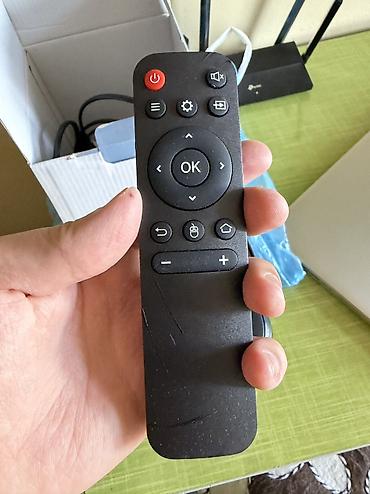 android box: Продается проектор срочно. Цена 15000 сом. Проектор от Umii — 5