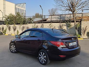 chevrole spark: Hyundai Solaris: 2013 г., 1.6 л, Автомат, Бензин, Седан — 4
