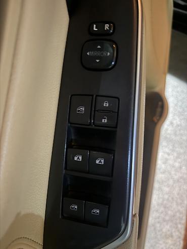 Toyota: Toyota Camry: 2015 г., 2.5 л, Вариатор, Гибрид, Седан — 5
