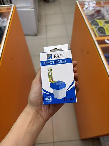 Сурот реле: Фотореле FAN ES-G01 (PHOTOCELL), степень защиты IP44. Назначение: - — 1