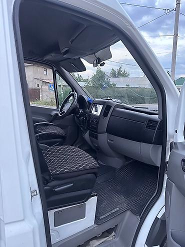 Легкий грузовой транспорт: Легкий грузовик, Mercedes-Benz, Стандарт, 2 т, Б/у at lalafo.kg — 10 Легкий грузовой транспорт: Легкий грузовик, Mercedes-Benz, Стандарт, 2 т, Б/у — 10