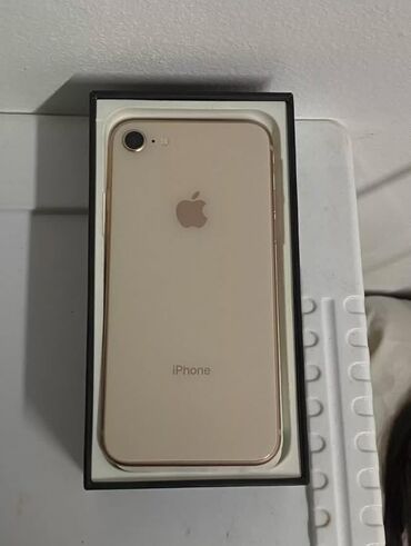 Apple iPhone: IPhone 8, Скидка 10%, Б/у, 64 ГБ, Чехол, 100 %