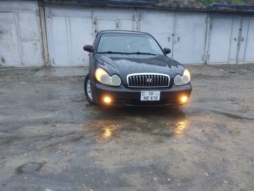 Huanghai: Huanghai : 2 l | 2004 il 440000 km Sedan