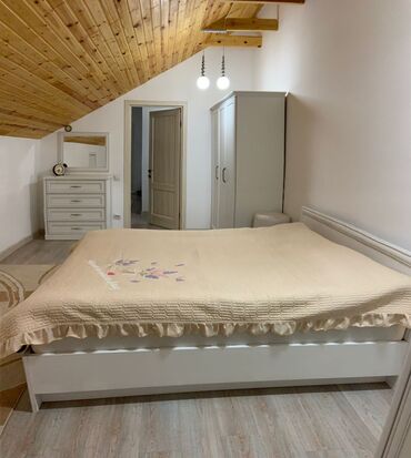 Продажа квартир: 3 комнаты, 160 м², Индивидуалка, 3 этаж, Евроремонт