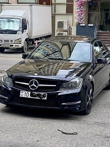 2.2 cdi mator: Mercedes-Benz C-Class sedan - Korpus: 4 qapılı sedan, qara rəng - — 4