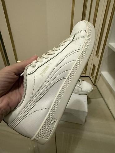 Мужские кроссовки, 38, Puma, Б/у, цвет - Белый