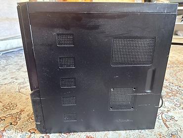 Masaüstü kompüter korpusu (ATX/microATX üçün) - Qarşı panel: 5.25"