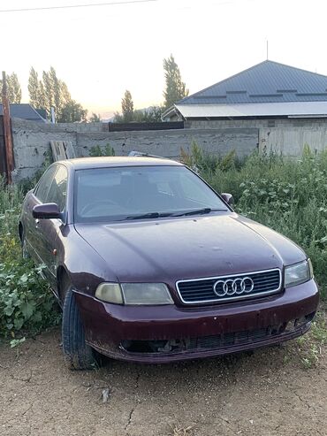 авто нарын: Audi A4: 1996 г., 2.6 л, Автомат, Бензин, Седан