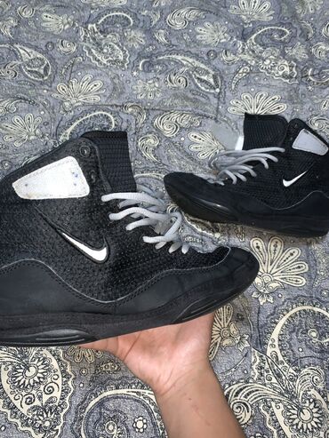 носки оптом найк: Мужские кроссовки, 38, Nike, Б/у, цвет - Черный, Бесплатная доставка