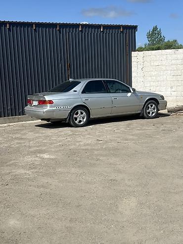 d 4d: Toyota Camry: 2000 г., 2.2 л, Автомат, Газ, Седан — 3