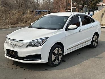 Dongfeng: Dongfeng : 2021 г., Электромобиль, Седан — 1
