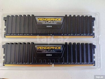 ddr2 ram: Оперативная память (RAM) Corsair, 16 ГБ, 3200 МГц, DDR4, Для ПК, Б/у