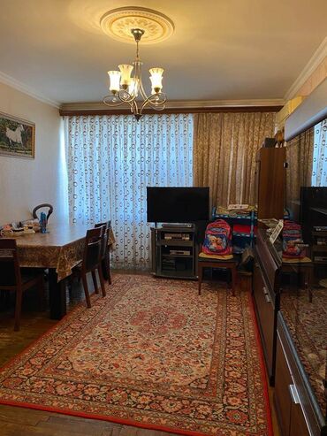 Köhnə tikili: Bakı, Bakıxanov qəs., 3 otaqlı, Köhnə tikili, 75 kv. m — 1