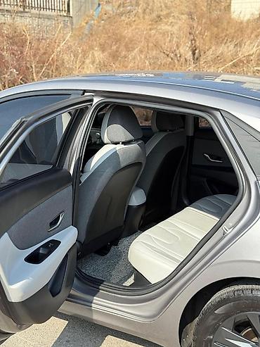 Hyundai: Hyundai Avante: 2022 г., 1.6 л, Гибрид — 18