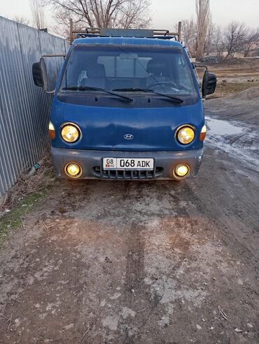 Hyundai: Hyundai Porter: 2002 г., 2.6 л, Механика, Дизель, Фургон