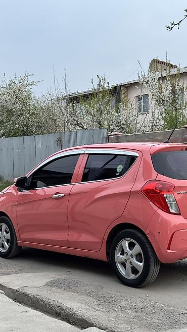 Chevrolet: Chevrolet Spark: 2017 г., 1 л, Автомат, Бензин — 4