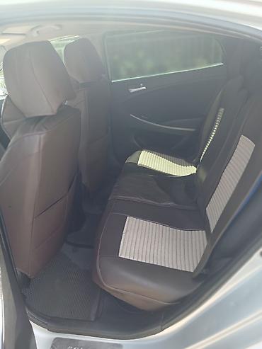 highlander platinum: Hyundai Solaris: 2015 г., 1.6 л, Механика, Бензин, Седан — 7