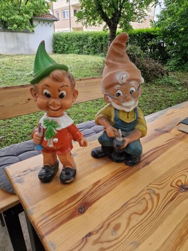 nastavak za wc šolju cena: Figura, bоја - Šareno, Upotrebljenо