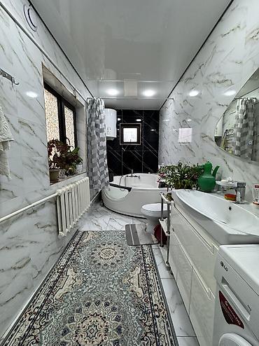 Продажа коттеджей и домов: ✨Продаётся дом в с. Сокулук✨ 🏡Характеристики: • Участок - 14 соток • — 10