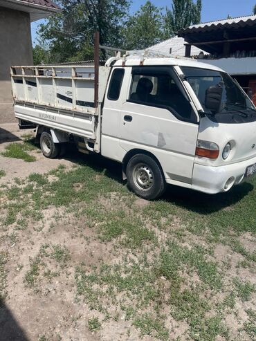 хундай солярис 2017: Легкий грузовик, Hyundai, Стандарт, До 1 т at lalafo.kg хундай солярис 2017: Легкий грузовик, Hyundai, Стандарт, До 1 т