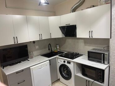 Divanlar: *MƏTBƏX mebeli 300₼ TƏCİLİ SATILIR*‼️ ÖLÇÜ:-2*2 ÜZƏRİNDƏ