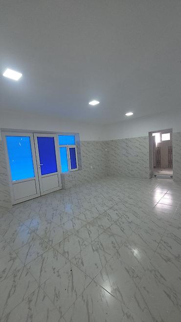 biləcəri: İcarəyə verilir: işıqlandırılmış, hündür tavanlı, kafel döşəməli geniş — 5