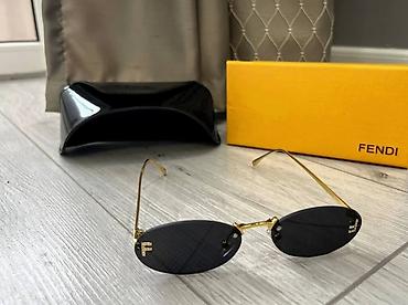 Аксессуары: Солнцезащитные очки Fendi - Форма линз: овальные, безободковые — 1