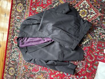 Kostyumlar: Klassik kişi kostyumu – EMILAND - Model: İki parçalı kostyum (jilet — 2