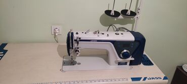 Швейные машины: Швейная машина Juki, Полуавтомат