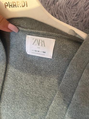 Üst geyimləri: Zara Jiket 14 + yaw Seliqeli veziyetde Catdirilma pulsuzdu metrolara — 2