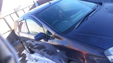 Honda: Honda Stream: 2002 г., 2 л, Типтроник, Бензин, Минивэн — 9