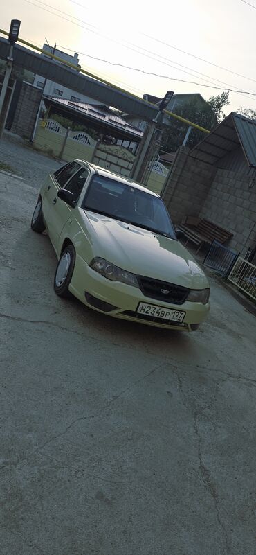 Daewoo: Daewoo Nexia: 2010 г., 1.5 л, Механика, Бензин, Седан